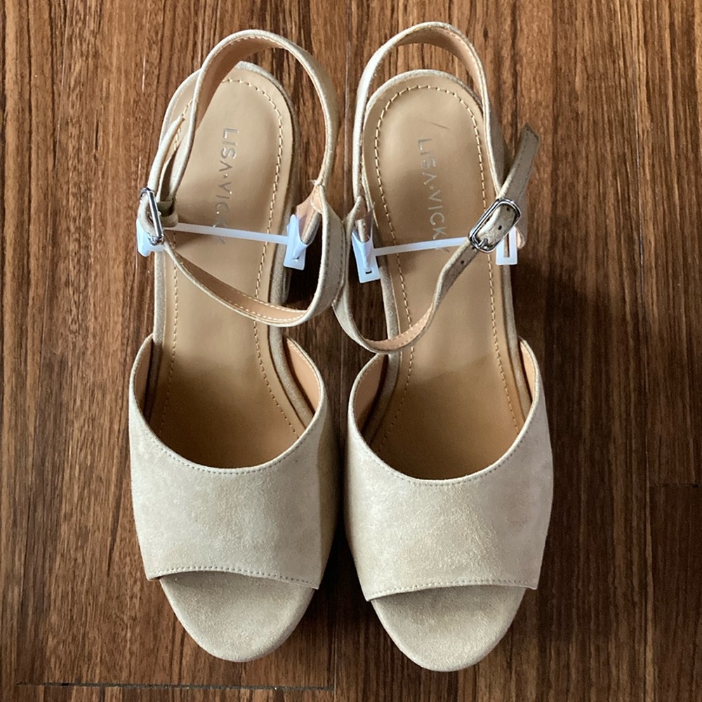 Lisa Vicky 5” Tan Suede Sandals/Heels - Picture 6 of 7